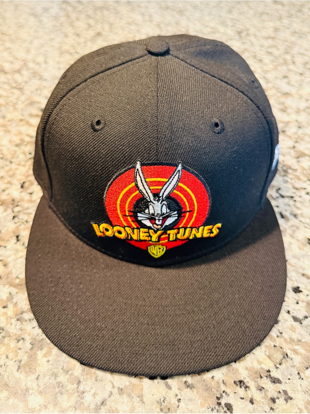 New Era Loony Tunes 7 1/2
